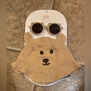 NEW Wander + Dream infants Bear sunglasses and bucket hat set.